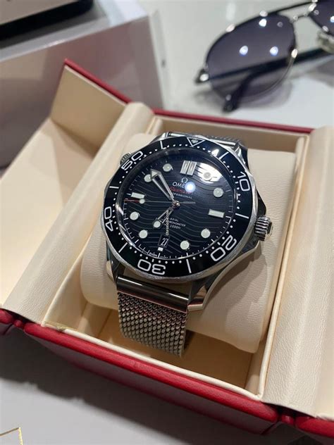 omega seamaster diver 300m milanese